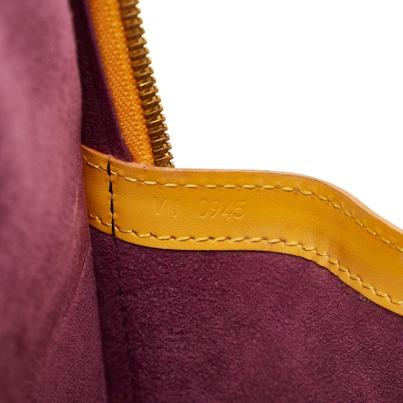 Louis Vuitton Epi Lussac (SHG-26176) - Image 6