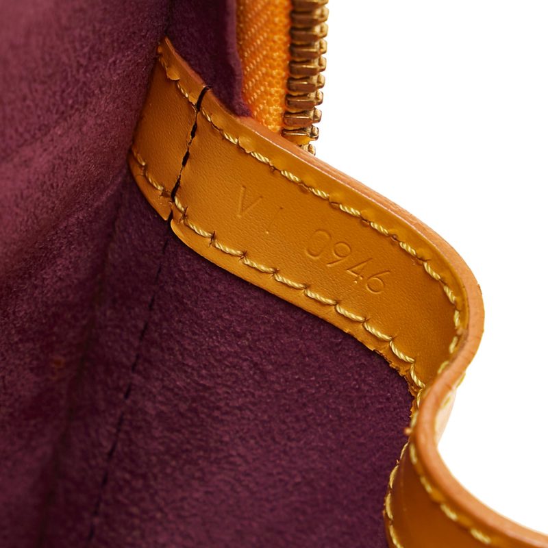 Louis Vuitton Epi Lussac (SHG-35394) - Image 7