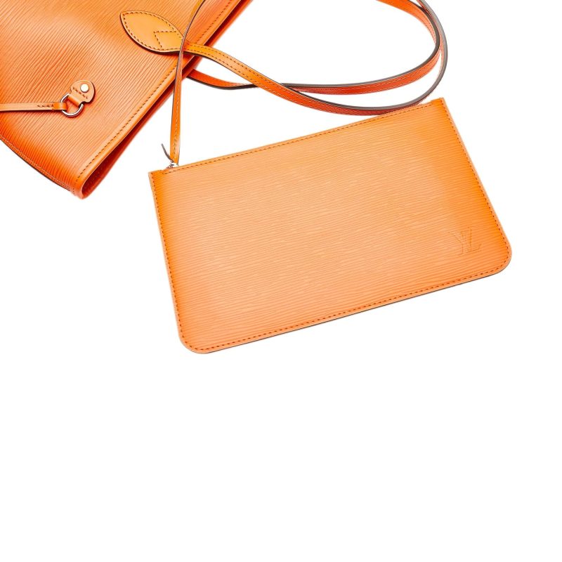 Louis Vuitton Epi Neverfull MM (SHG-34545) - Image 8