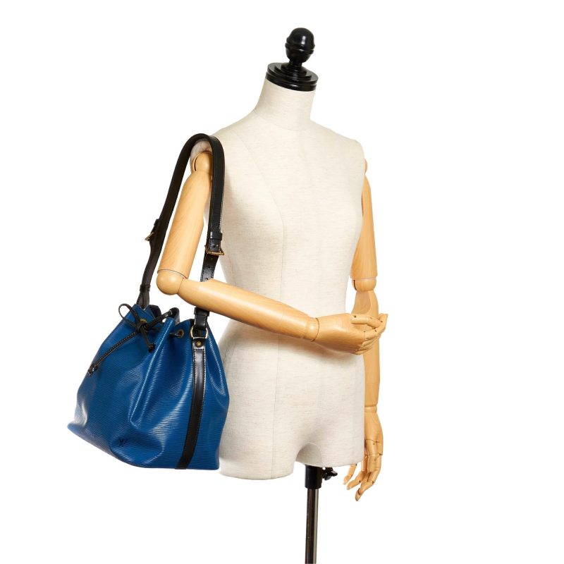 Louis Vuitton Epi Noe Bicolor (SHG-37393) - Image 4