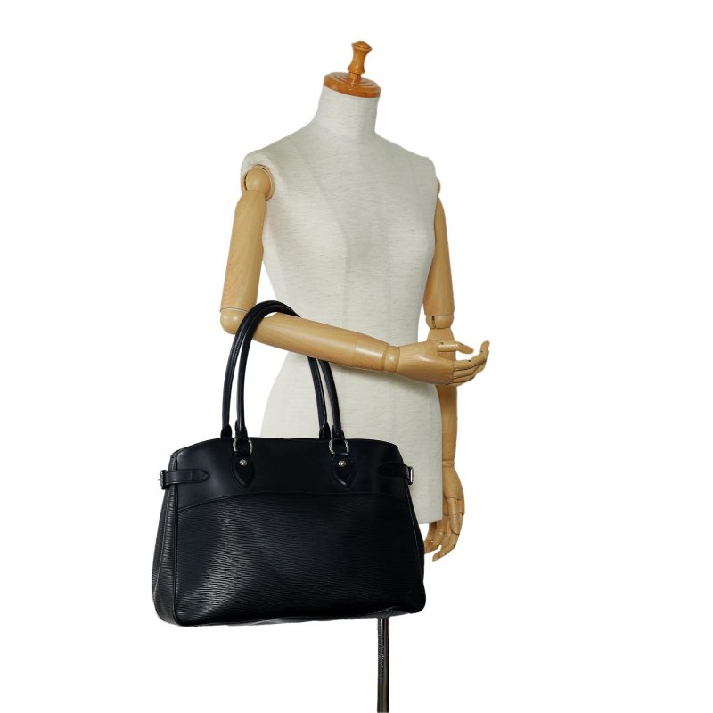Louis Vuitton Epi Passy GM (SHG-kZdbwj) - Image 4
