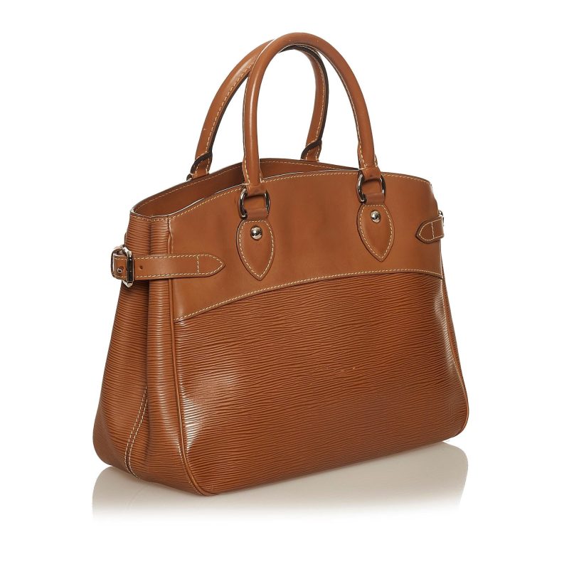 Louis Vuitton Epi Passy PM (SHG-29404)