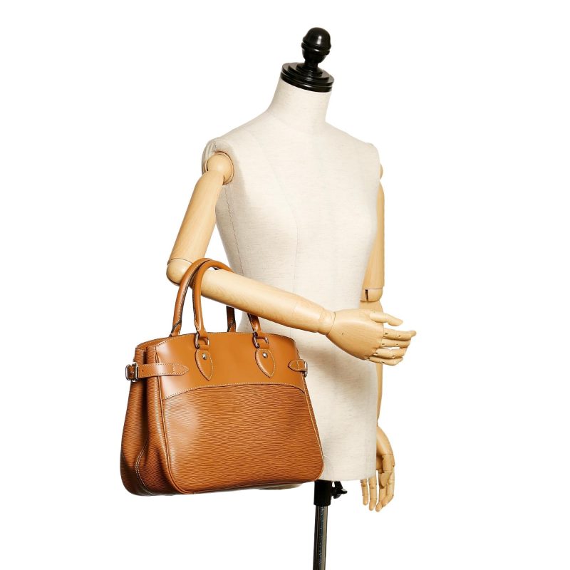 Louis Vuitton Epi Passy PM (SHG-30159) - Image 4