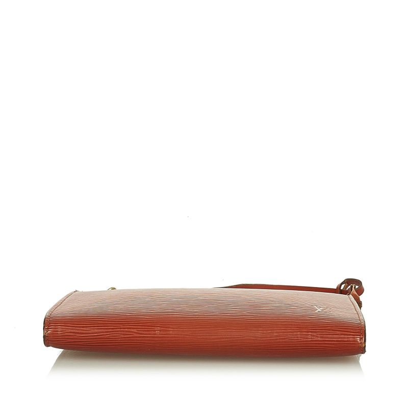 Louis Vuitton Epi Pochette Accessoires (SHG-26277) - Image 3