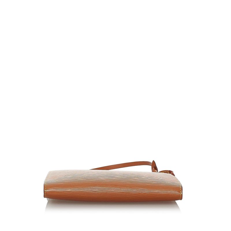 Louis Vuitton Epi Pochette Accessoires (SHG-30283) - Image 3