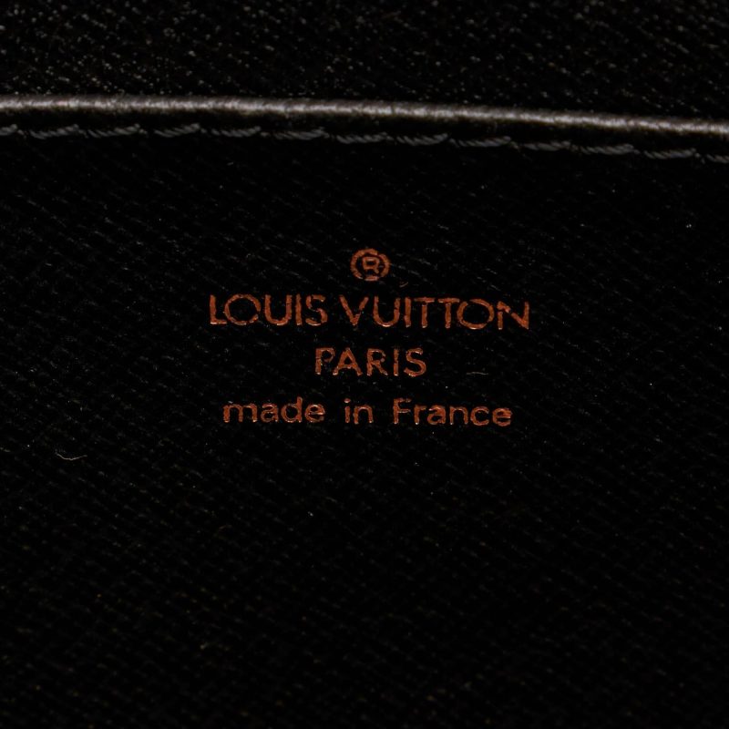 Louis Vuitton Epi Pochette Homme (SHG-29451) - Image 6