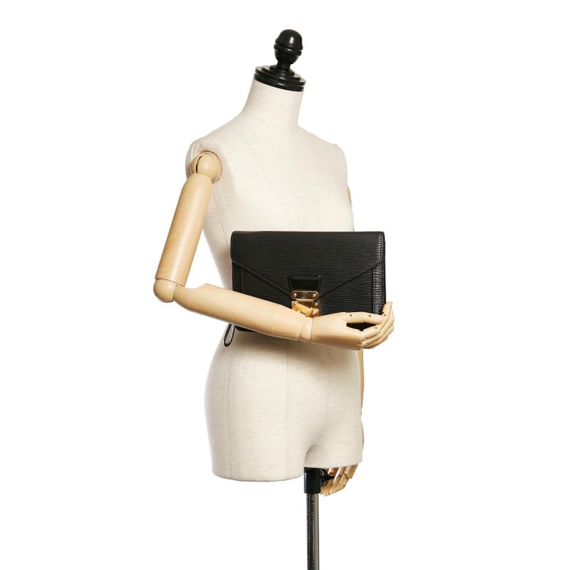 Louis Vuitton Epi Pochette Sellier Dragonne (SHG-28675) - Image 4