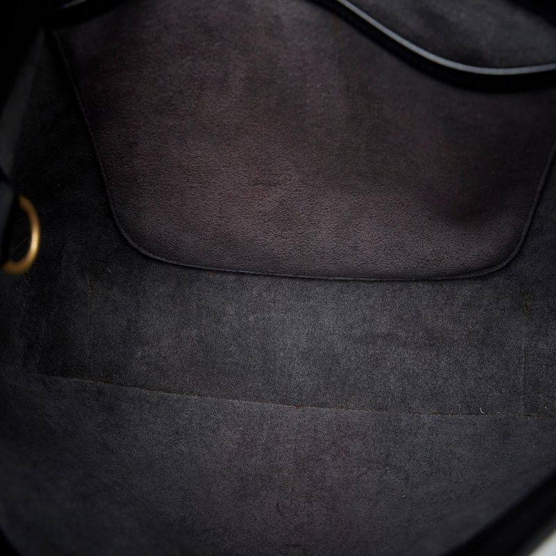 Louis Vuitton Epi Reverie (SHG-HGpJrg) - Image 5