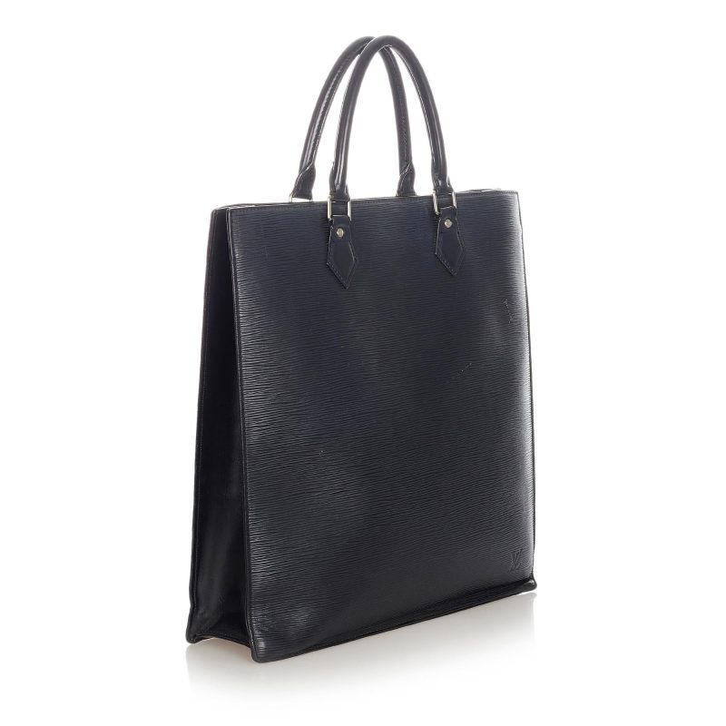 Louis Vuitton Epi Sac Plat PM (SHG-31941)