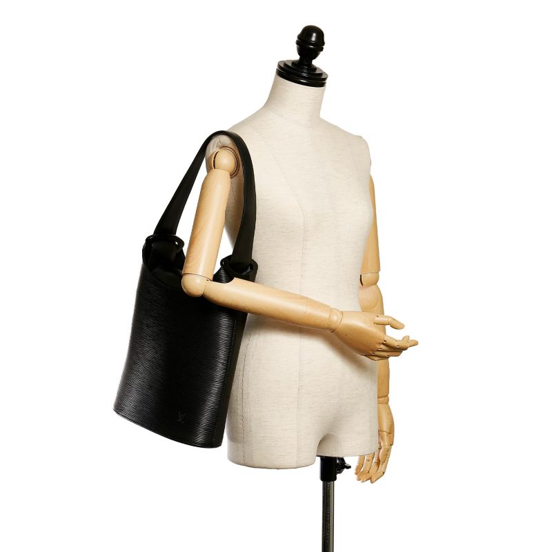 Louis Vuitton Epi Sac Verseau (SHG-31076) - Image 4