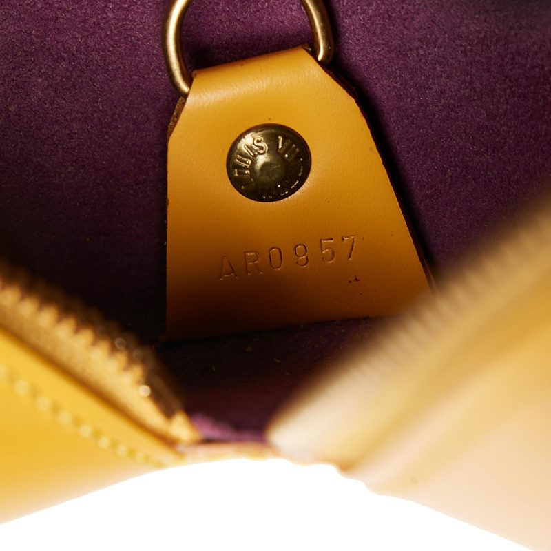Louis Vuitton Epi Soufflot (SHG-37260) - Image 7