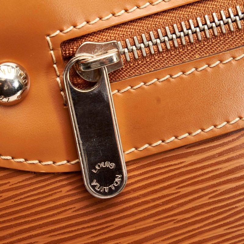 Louis Vuitton Epi Turenne PM (SHG-31326) - Image 8