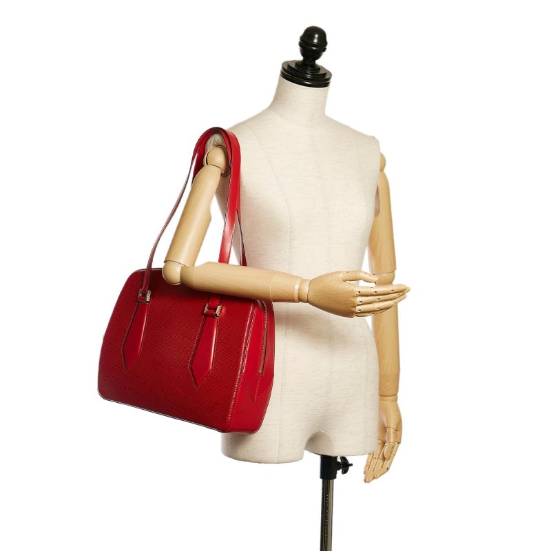 Louis Vuitton Epi Voltaire (SHG-35554) - Image 4