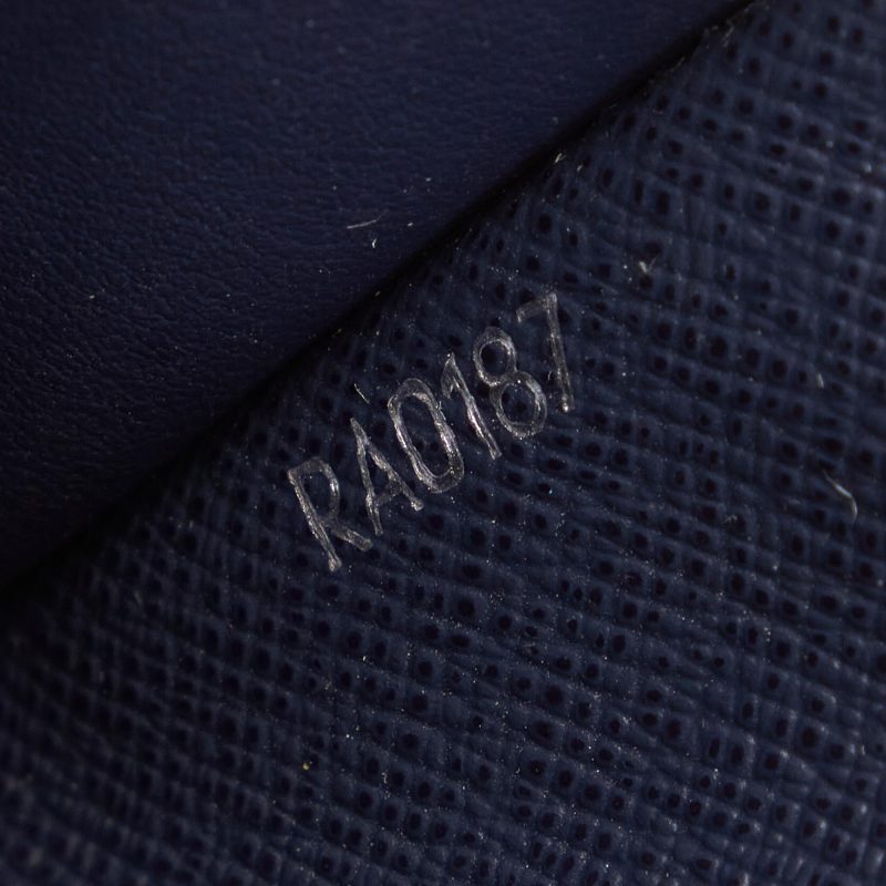 Louis Vuitton Epi Wallet (SHG-27531) - Image 6