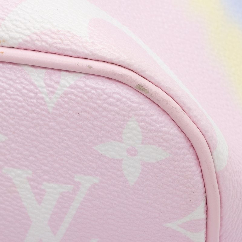 Louis Vuitton Giant Monogram Canvas Escale Neverfull MM Tote (SHF-iW77Ow) - Image 8
