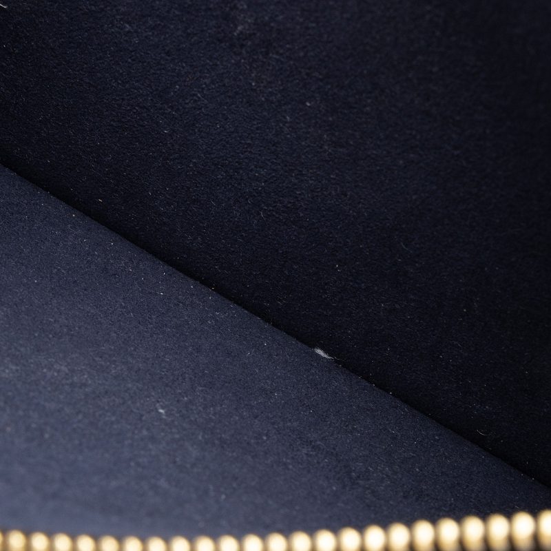 Louis Vuitton Giant Monogram Empreinte Neverfull MM Pochette (SHF-nVmtJ1) - Image 6