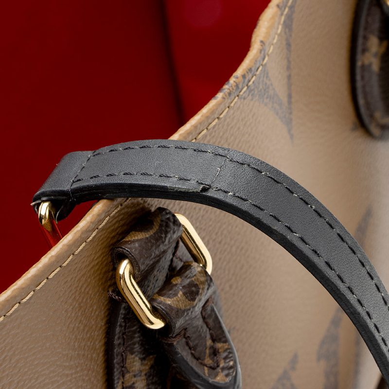 Louis Vuitton Giant Monogram Onthego MM Tote (SHF-20188) - Image 10