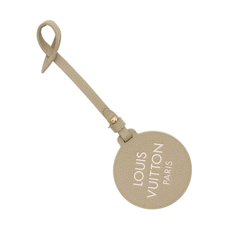 Louis Vuitton Leather Bag Charm (SHF-uch4U8) - Image 3