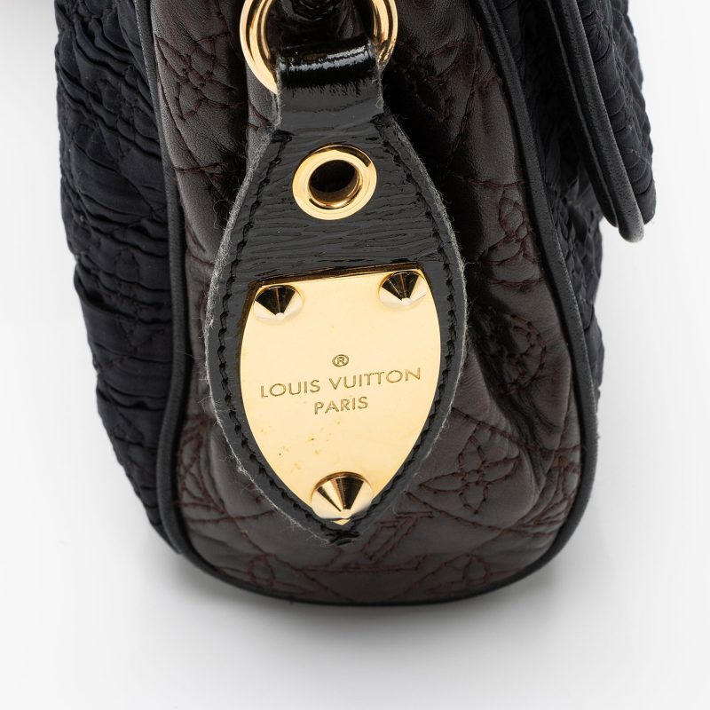 Louis Vuitton Limited Edition Monogram Satin Leather Coquette Pochette Clutch (SHF-jITFo4) - Image 7