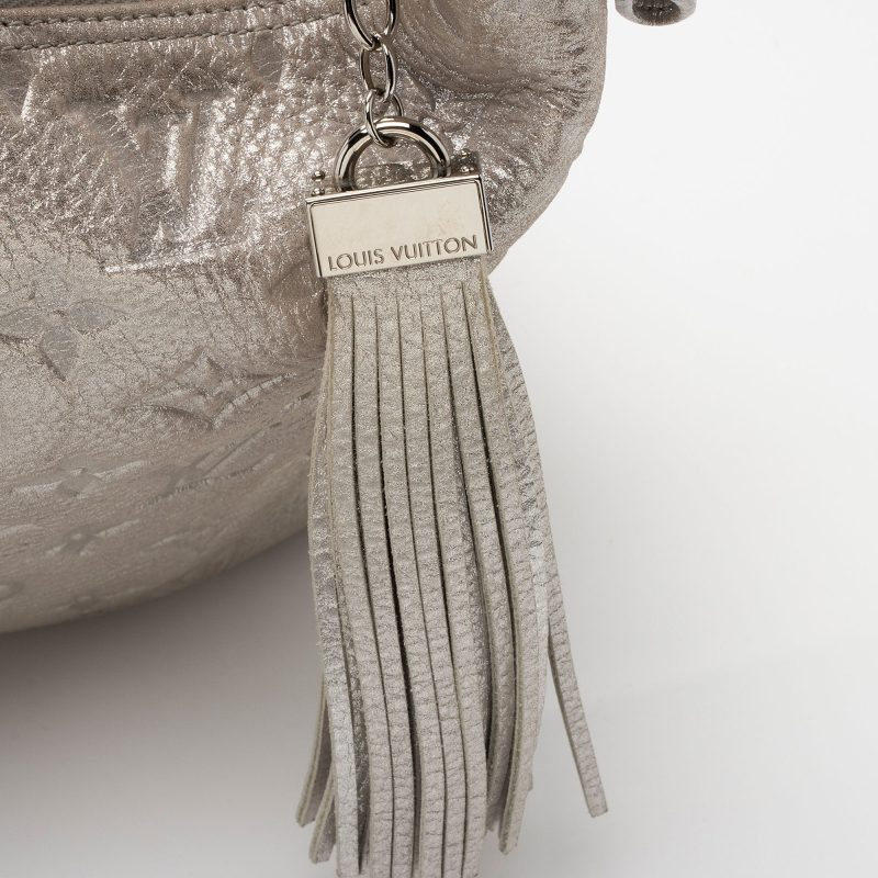 Louis Vuitton Limited Edition Monogram Shimmer Halo Shoulder Bag (SHF-GOWu8F) - Image 10