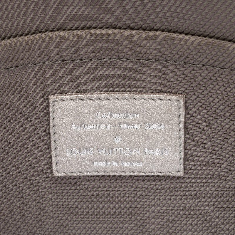 Louis Vuitton Limited Edition Monogram Shimmer Halo Shoulder Bag (SHF-GOWu8F) - Image 7