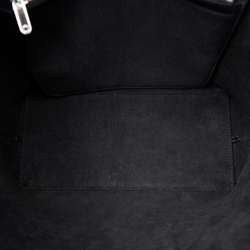 Louis Vuitton Lockme Go Tote (SHG-D7sORn) - Image 5