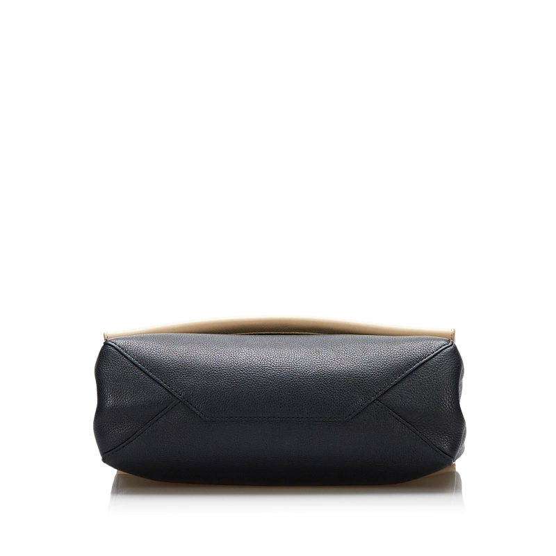 Louis Vuitton Lockme II (SHG-9dZFU0) - Image 3