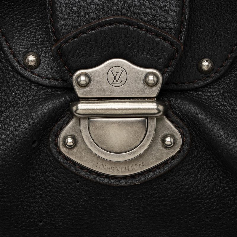 Louis Vuitton Mahina Leather Solar PM Shoulder Bag (SHF-BTAZRY) - Image 7