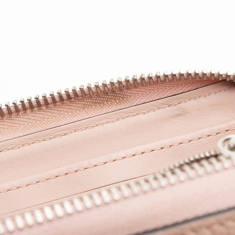 Louis Vuitton Mahina Leather Zippy Wallet (SHF-a6uo9m) - Image 9