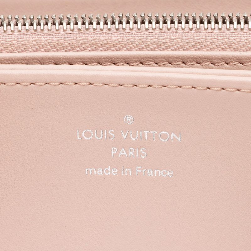 Louis Vuitton Mahina Leather Zippy Wallet (SHF-a6uo9m) - Image 5