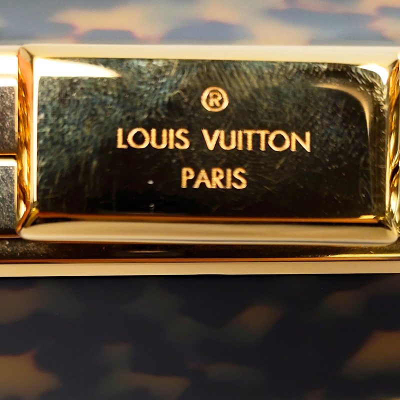 Louis Vuitton Minaudiere Bijou Tortoise Shell Clutch (SHG-35325) - Image 8