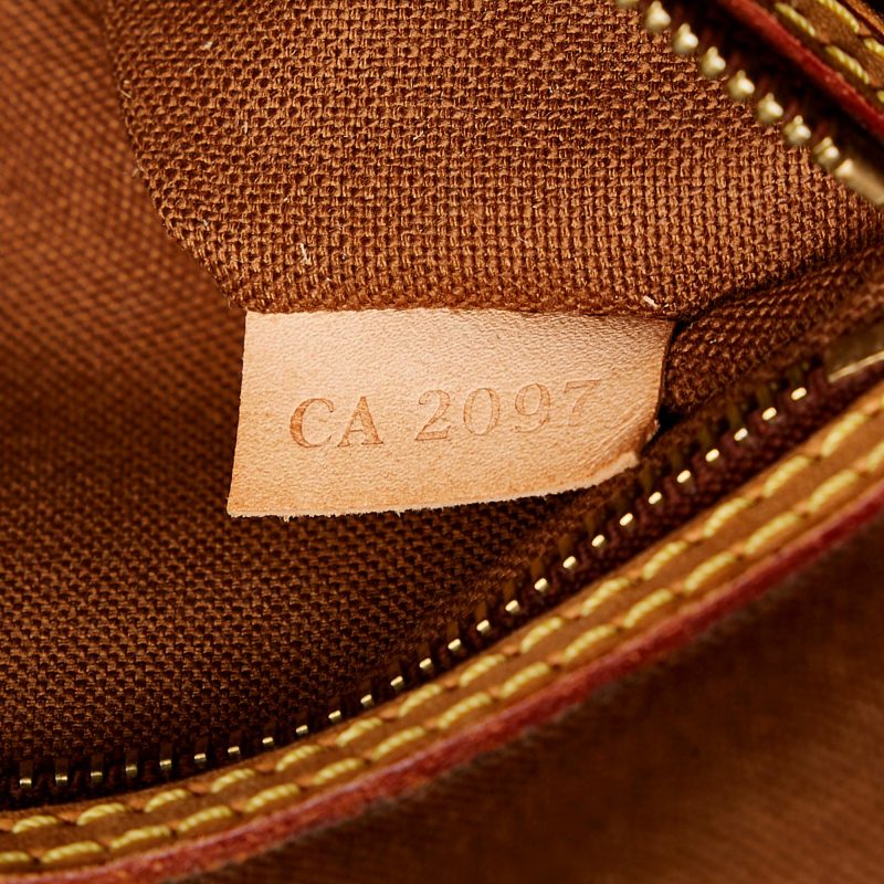 Louis Vuitton Monogram Batignolles Horizontal (SHG-SeulfM) - Image 7