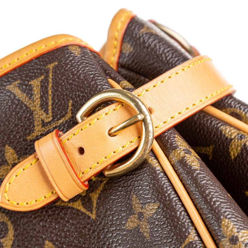 Louis Vuitton Monogram Batignolles Vertical (SHG-35877) - Image 9