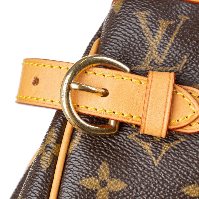 Louis Vuitton Monogram Batignolles Vertical (SHG-35877) - Image 10