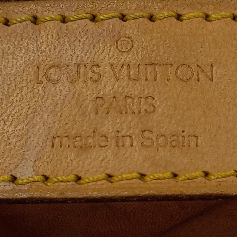 Louis Vuitton Monogram Batignolles Vertical (SHG-35877) - Image 6