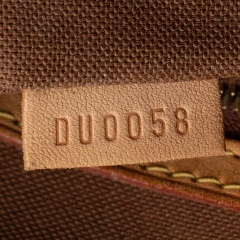 Louis Vuitton Monogram Canvas Batignolles Horizontal Tote (SHF-rslQMN) - Image 5