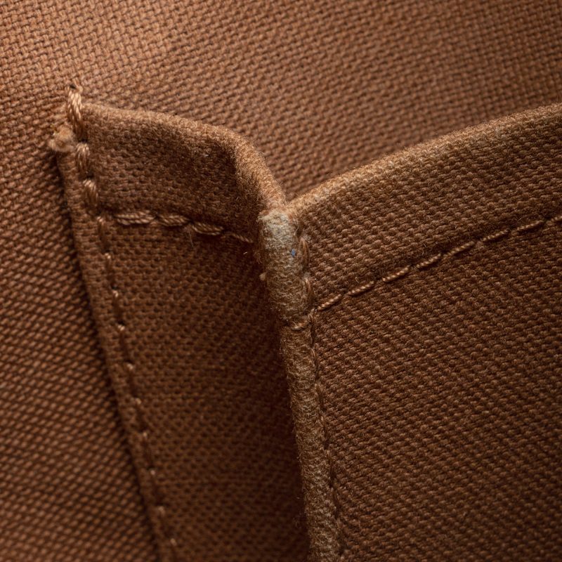 Louis Vuitton Monogram Canvas Batignolles Horizontal Tote (SHF-rslQMN) - Image 10