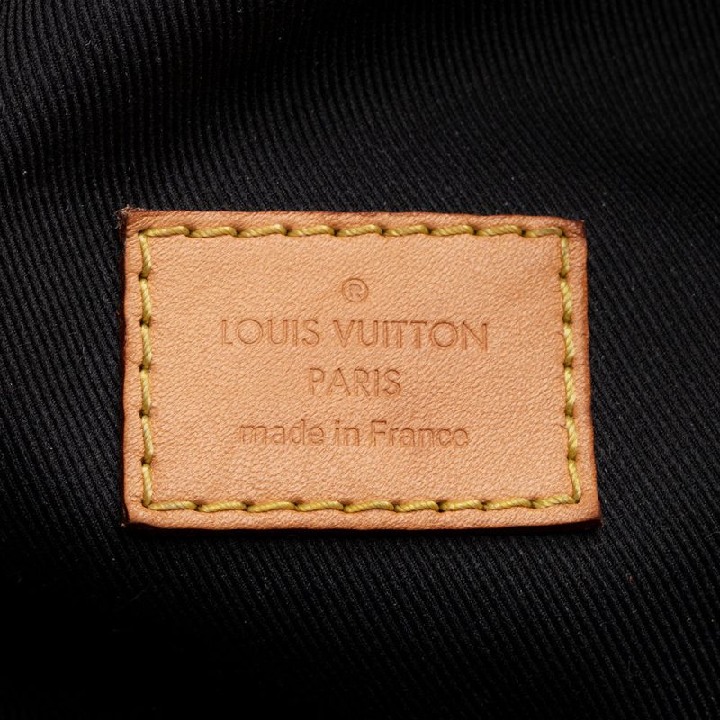 Louis Vuitton Monogram Canvas Bumbag (SHF-EQpZuq) - Image 7
