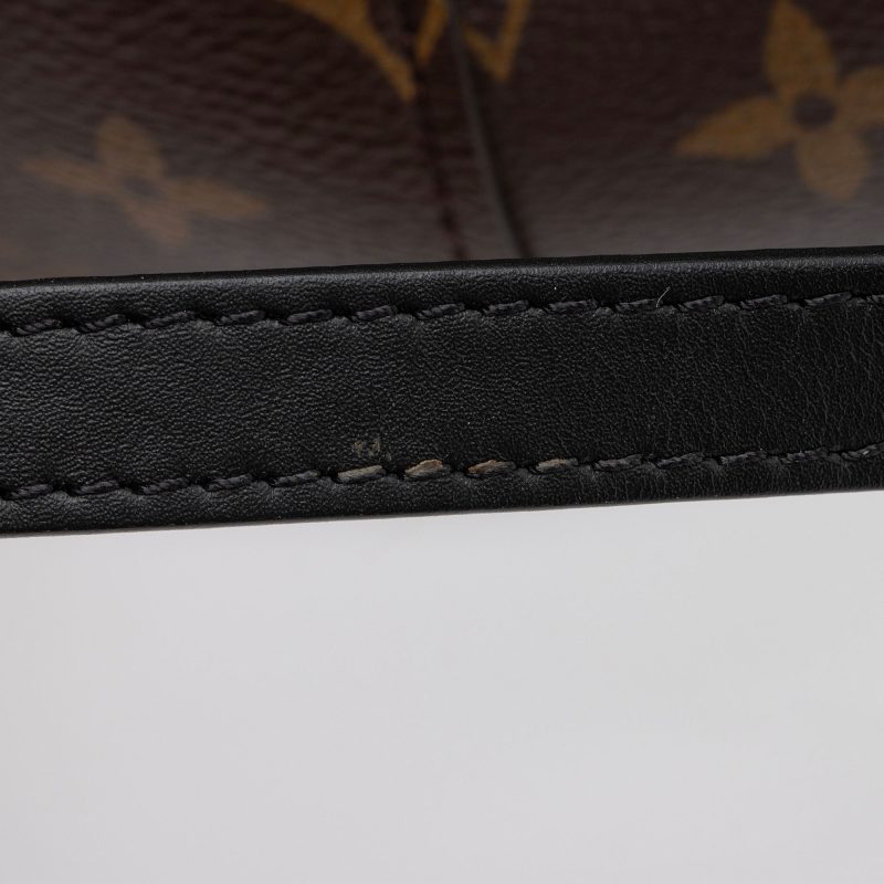 Louis Vuitton Monogram Canvas Neonoe Shoulder Bag (SHF-9t2h8z) - Image 9