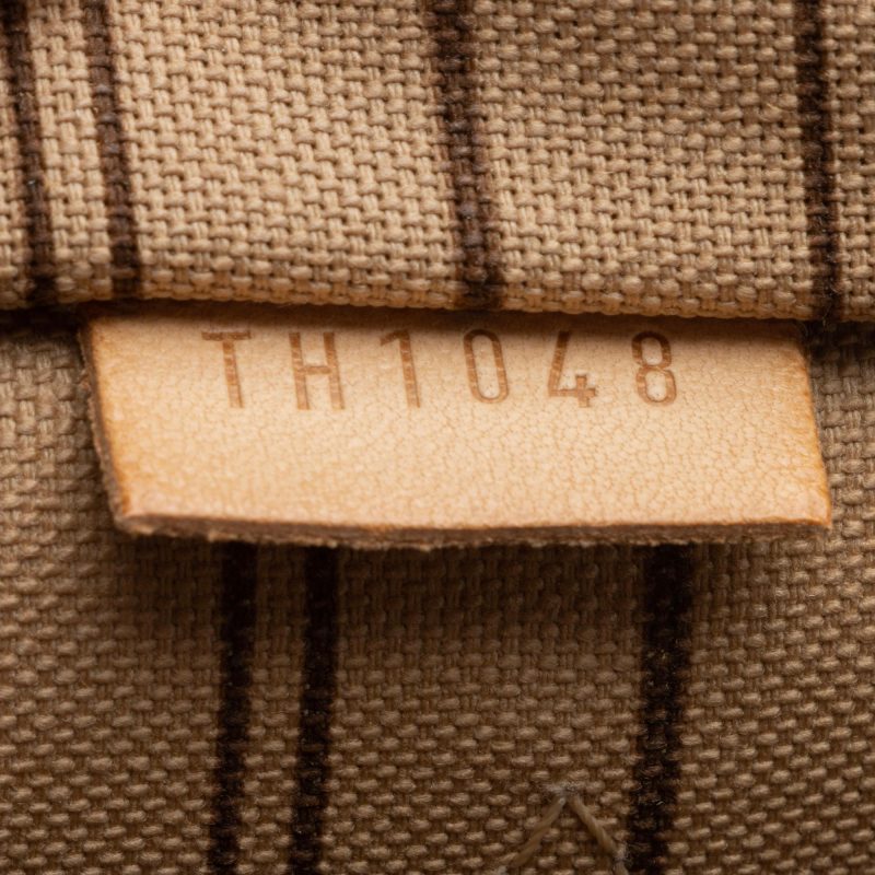 Louis Vuitton Monogram Canvas Neverfull PM Tote (SHF-wnq5bM) - Image 5