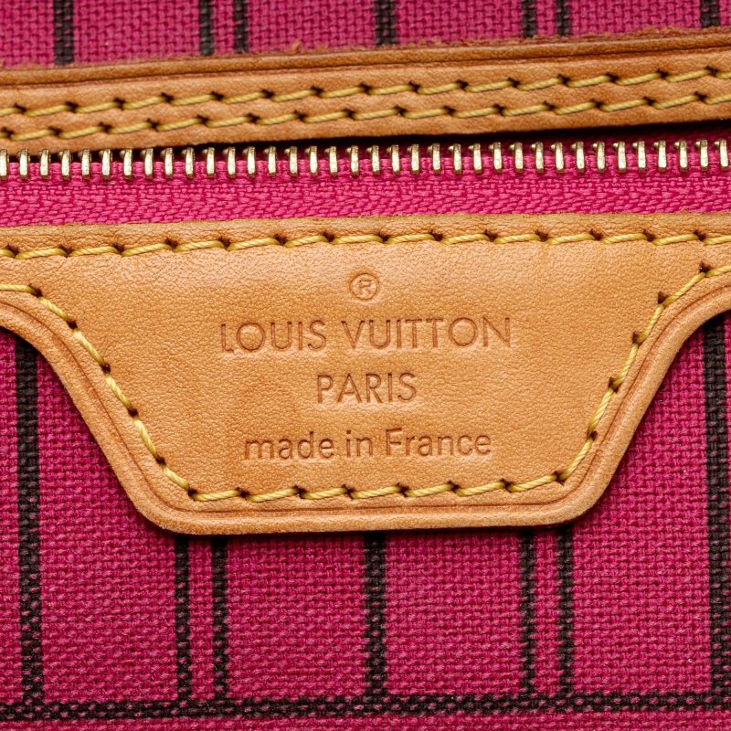 Louis Vuitton Monogram Canvas Neverfull PM Tote (SHF-UPPGe4) - Image 7