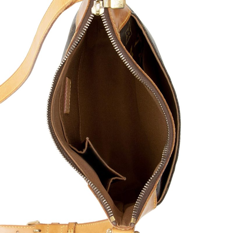Louis Vuitton Monogram Canvas Odeon PM Shoulder Bag (SHF-S7LeAd) - Image 6