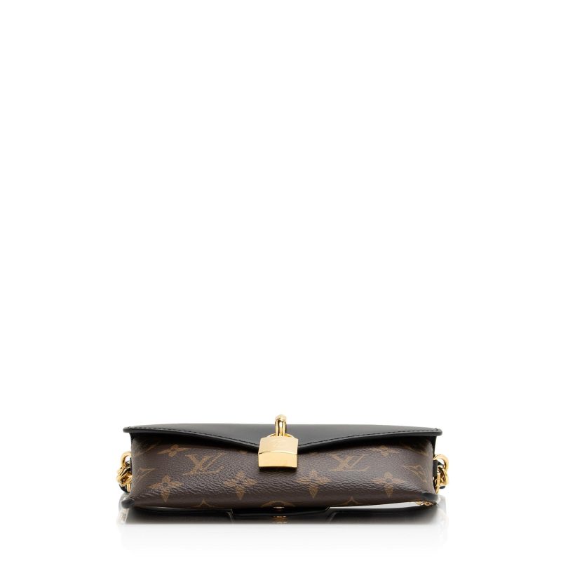 Louis Vuitton Monogram Canvas Padlock on Strap (SHF-qEAVXe) - Image 3