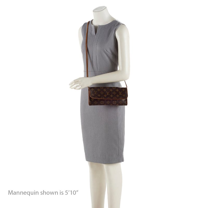 Louis Vuitton Monogram Canvas Pochette Twin GM Shoulder Bag (SHF-19243) - Image 4