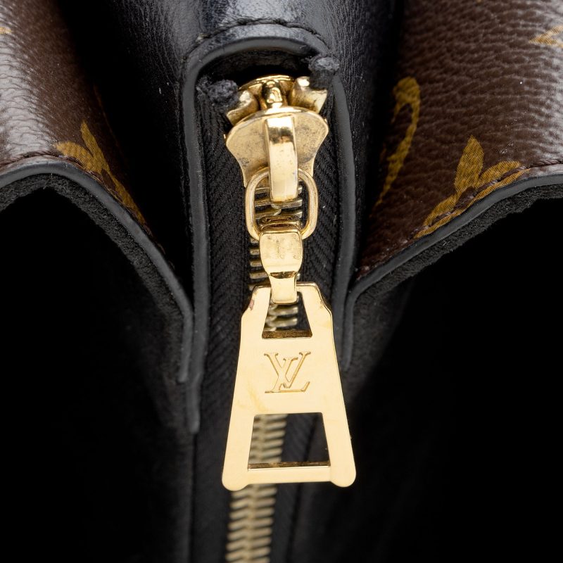 Louis Vuitton Monogram Canvas Surene MM Tote (SHF-22994) - Image 10