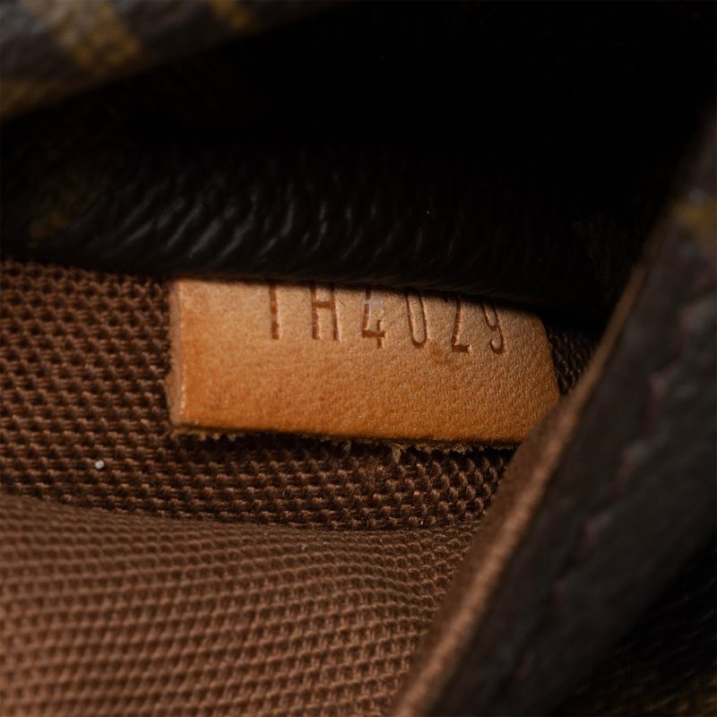 Louis Vuitton Monogram Canvas Totally MM Tote (SHF-IySz5R) - Image 5
