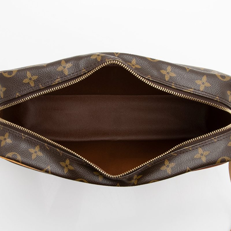 Louis Vuitton Monogram Canvas Trocadero 30 Shoulder Bag (SHF-22382) - Image 6