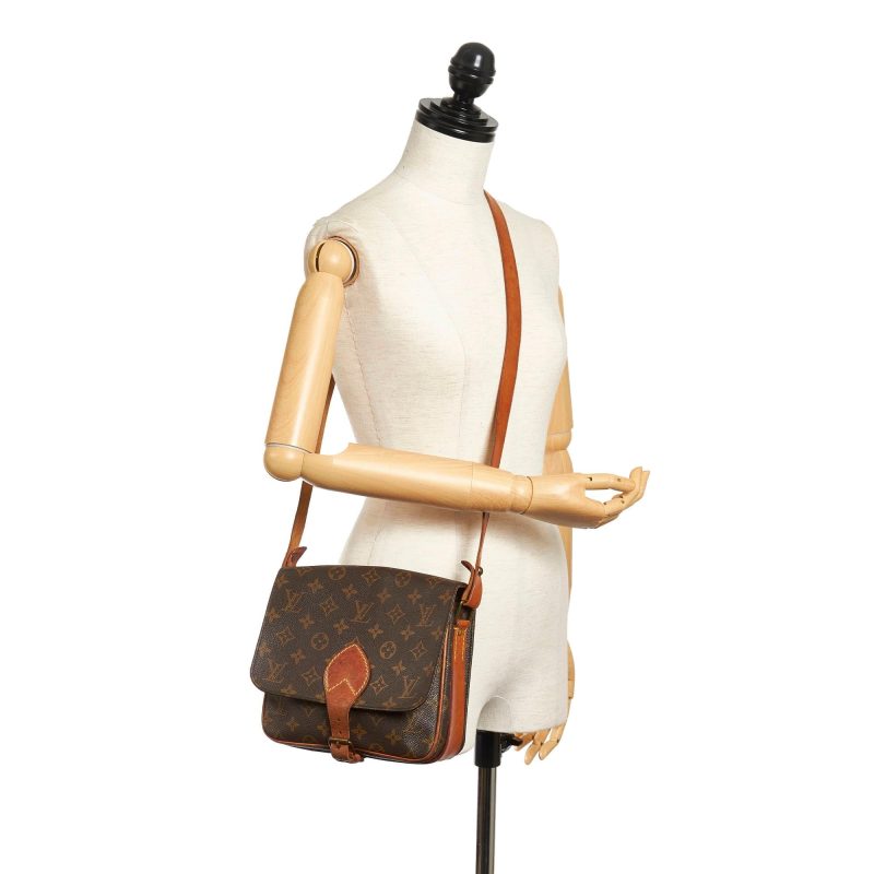 Louis Vuitton Monogram Cartouchiere MM (SHG-32062) - Image 4