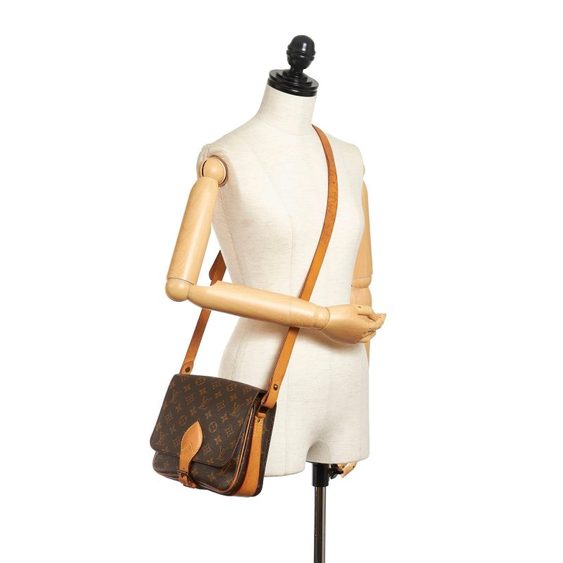Louis Vuitton Monogram Cartouchiere MM (SHG-32196) - Image 4