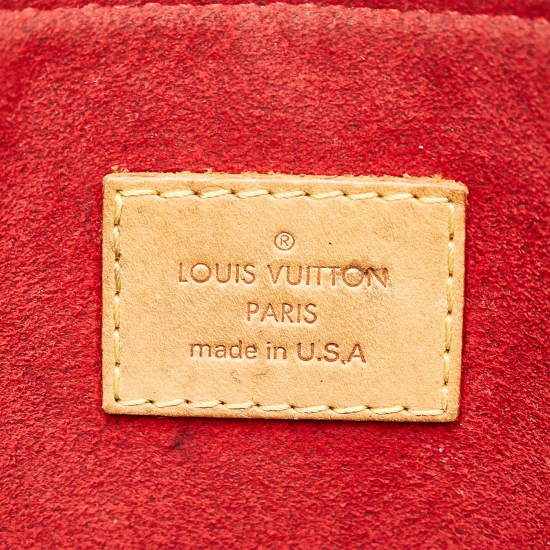 Louis Vuitton Monogram Coussin GM (SHG-37263) - Image 6